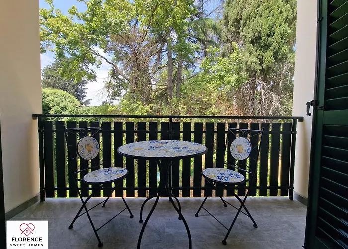 Mirko Apartment With Free Parking By Florence Sweet Homes
